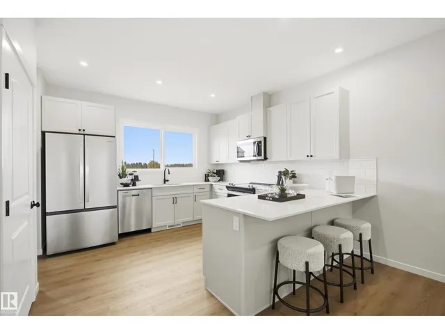 19620 30 Avenue NW, Edmonton