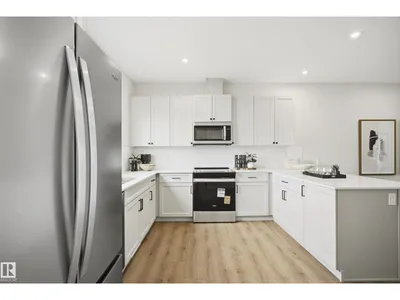 19620 30 Avenue NW photo 10