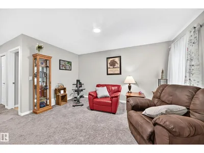 17550 63A ST NW photo 26
