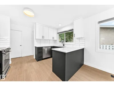 6104 149 AV NW NW photo 6