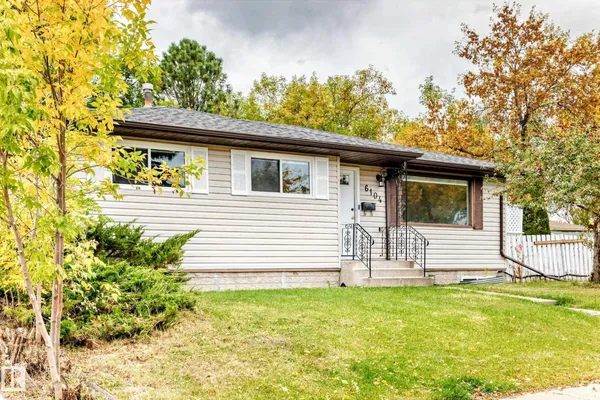 6104 149 AV NW NW photo 2