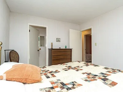 9222 88 ST photo 42