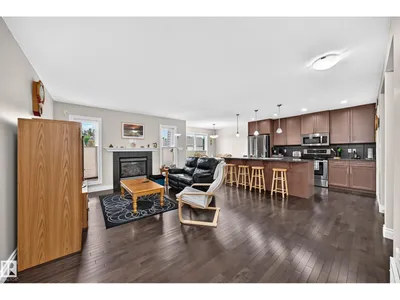 4904 214 ST NW photo 10