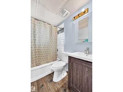 12440 82 ST NW photo 19