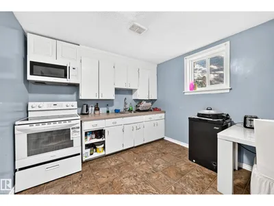 12440 82 ST NW photo 23