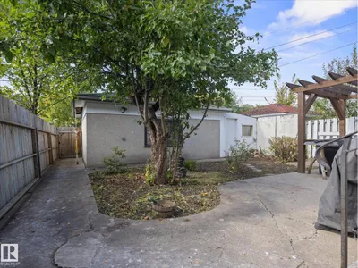 12152 91 ST NW photo 30