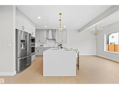 19004 20 AV NW photo 19