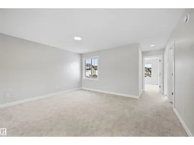 19004 20 AV NW photo 25