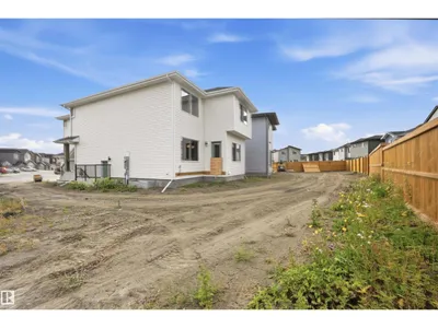 19004 20 AV NW photo 45