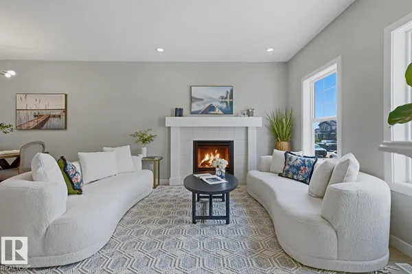 17677 60A ST NW photo 3