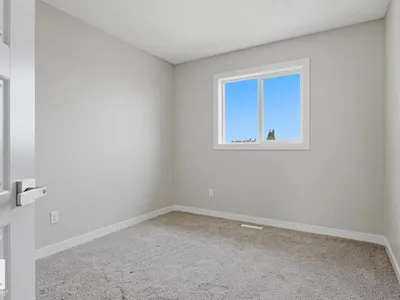 17677 60A ST NW photo 21