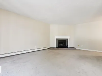 #305 10829 117 ST NW photo 6