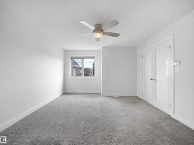 7628 10 AV SW SW photo 21