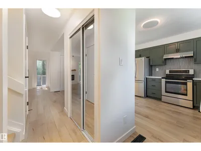 #10 1415 62 ST NW photo 11