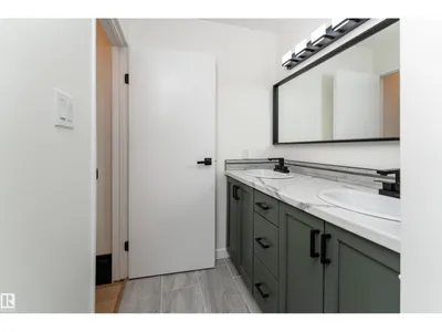 #10 1415 62 ST NW photo 27