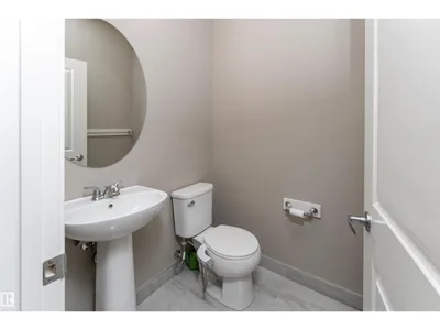 17523 56 ST NW photo 15
