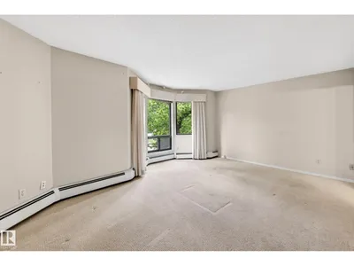 #3 9734 111 ST NW photo 27