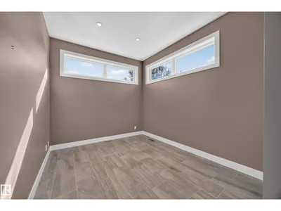 14606 95 AV NW photo 28
