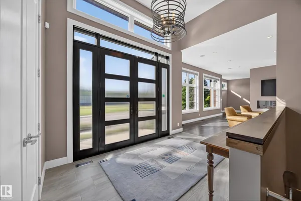 14606 95 AV NW photo 3