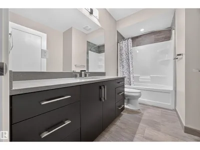 14606 95 AV NW photo 50