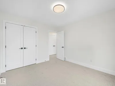 82 Clydesdale Lane photo 21
