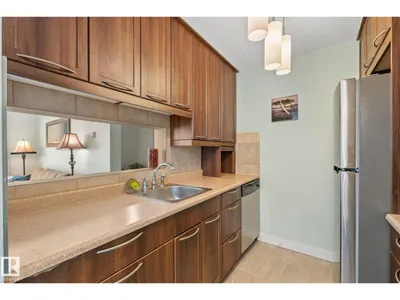 #163 10520 120 ST NW photo 8