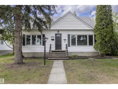 13716 115 AV NW photo 33