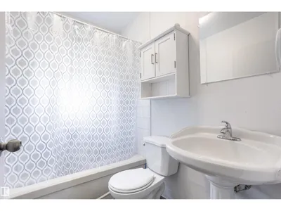13716 115 AV NW photo 18