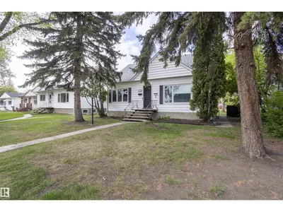 13716 115 AV NW photo 32