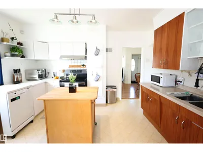 12229 88 ST NW photo 15
