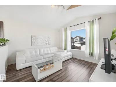 11644 167A AV NW photo 26