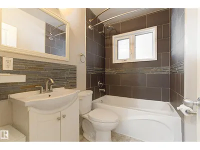 13028 134 ST NW photo 18