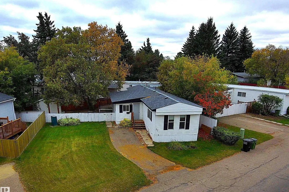 37 West View BV NW exterior