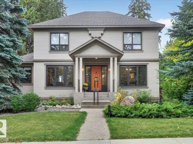 30 ST GEORGE'S CR NW, Edmonton