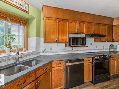 16 HARROLD PL photo 7