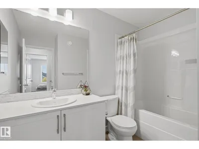 2205 82 ST SW SW photo 20