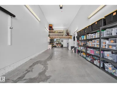 #58 10 BLACKBURN DR W SW photo 31