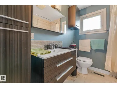 8712 137 AV NW photo 28