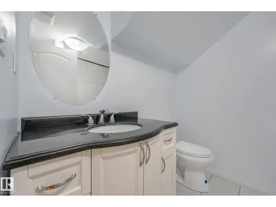 8712 137 AV NW photo 47