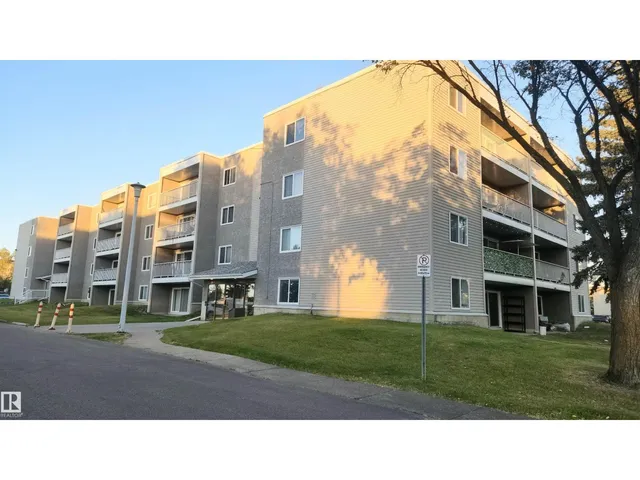 #109 18204 93 AV NW, Edmonton