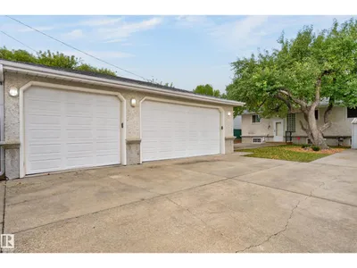4813 115 AV NW NW photo 50