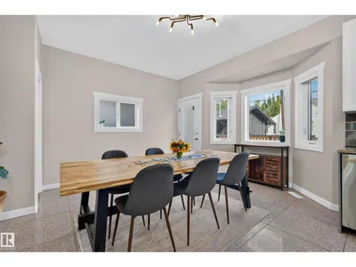 14422 104 AV NW photo 16