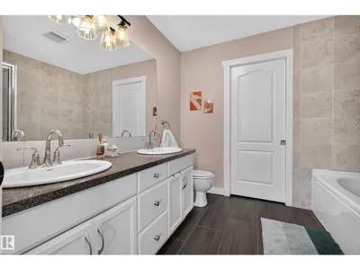 14422 104 AV NW photo 27