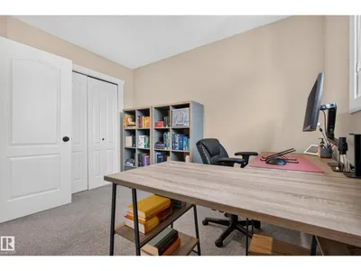 14422 104 AV NW photo 32