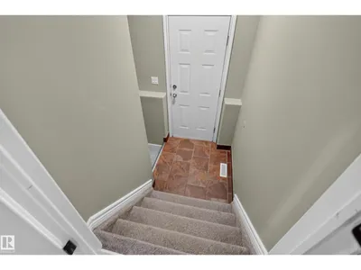 14422 104 AV NW photo 34