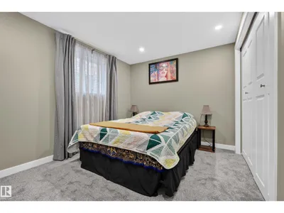14422 104 AV NW photo 39