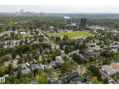 14422 104 AV NW photo 57