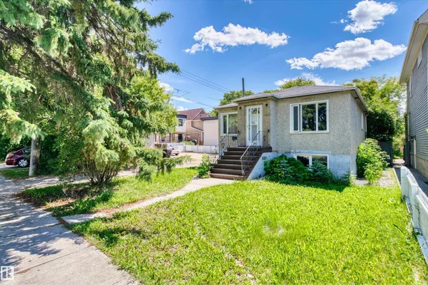 10607 73 AVE NW photo 3