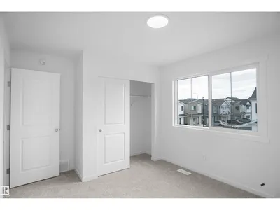 #19 19904 31 AV NW photo 24