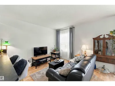 #119 150 EDWARDS DR SW photo 20